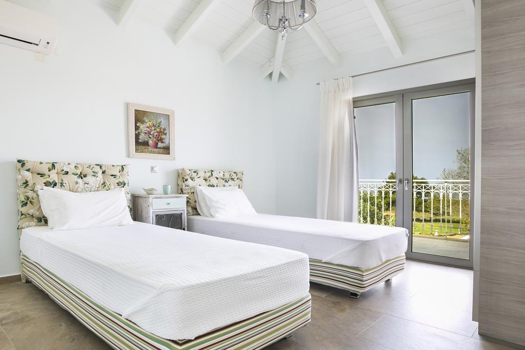 Afrodite Luxury Villa 스보로나타 외부 사진