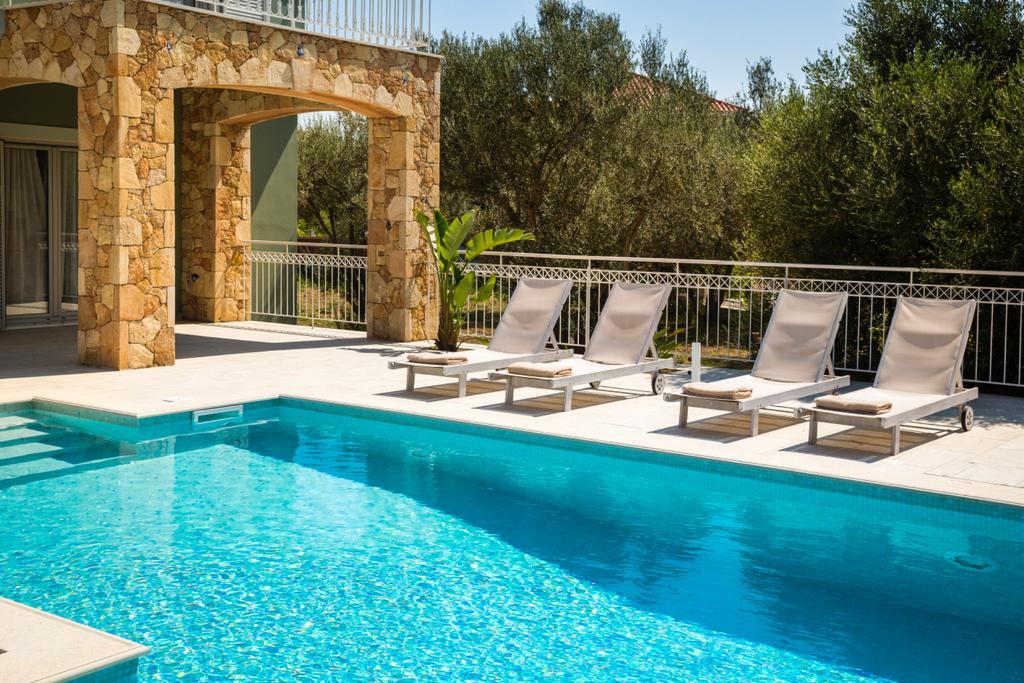 Afrodite Luxury Villa 스보로나타 외부 사진